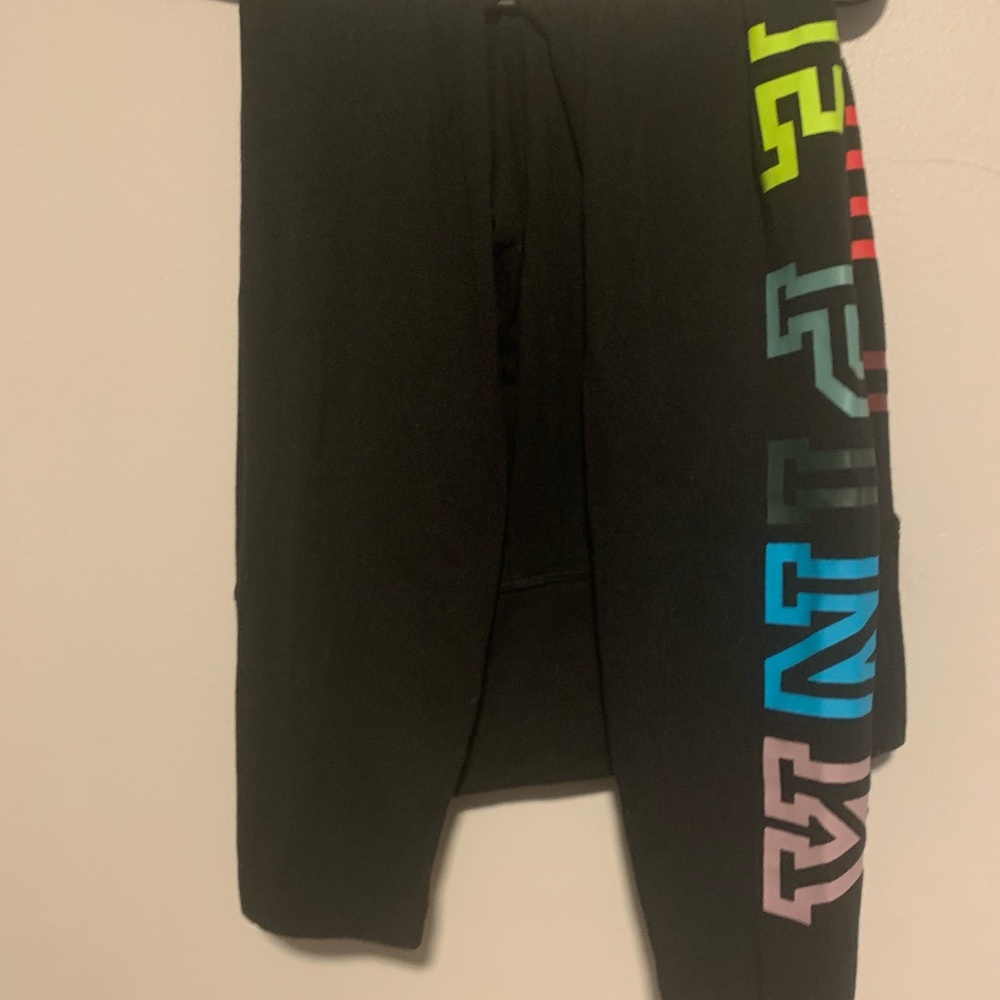 Legging from pink.